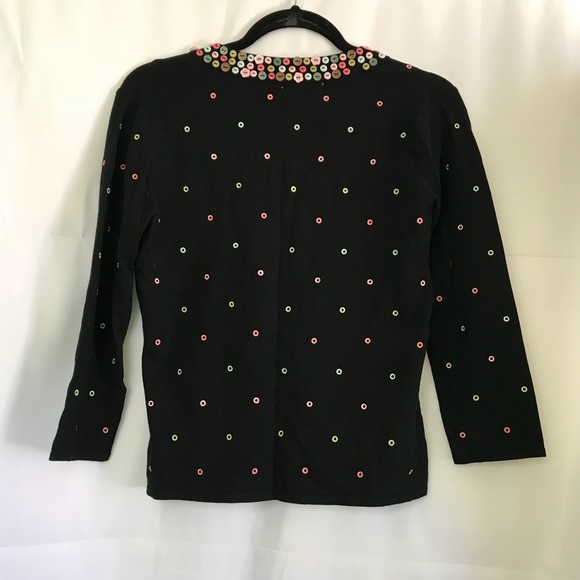 Adorable Buttons!  3/4 Sleeve Lightweight Cardigan - Picture 4 of 6